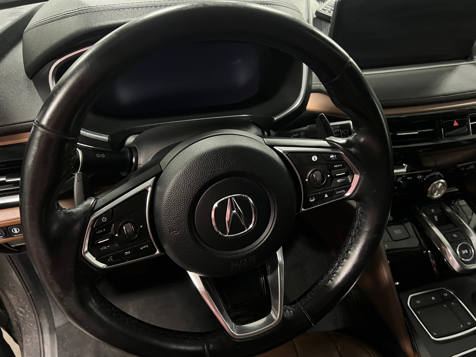 Thumbnail: 2022 Acura MDX - 4