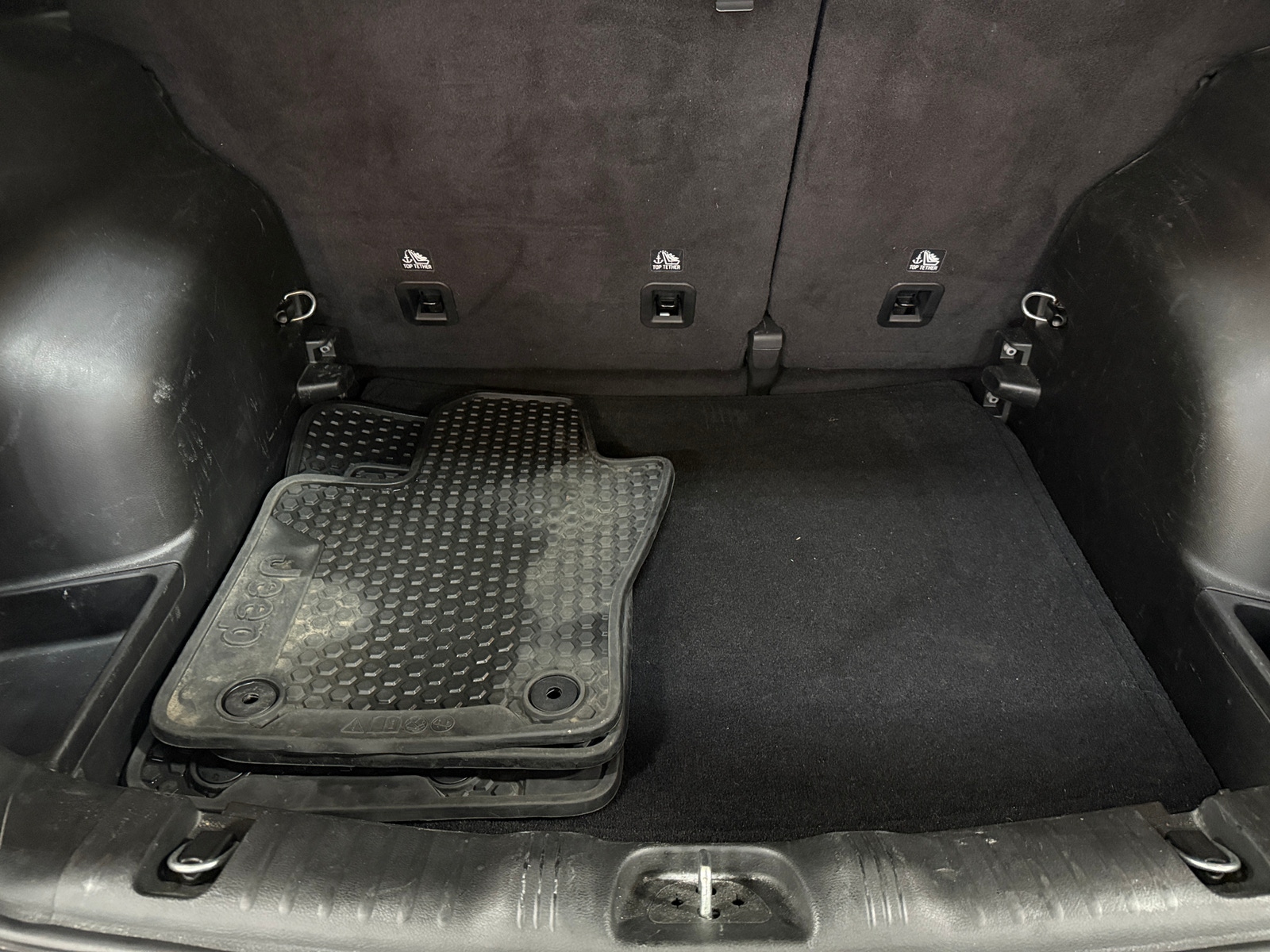 Thumbnail: 2020 Jeep Compass - 7