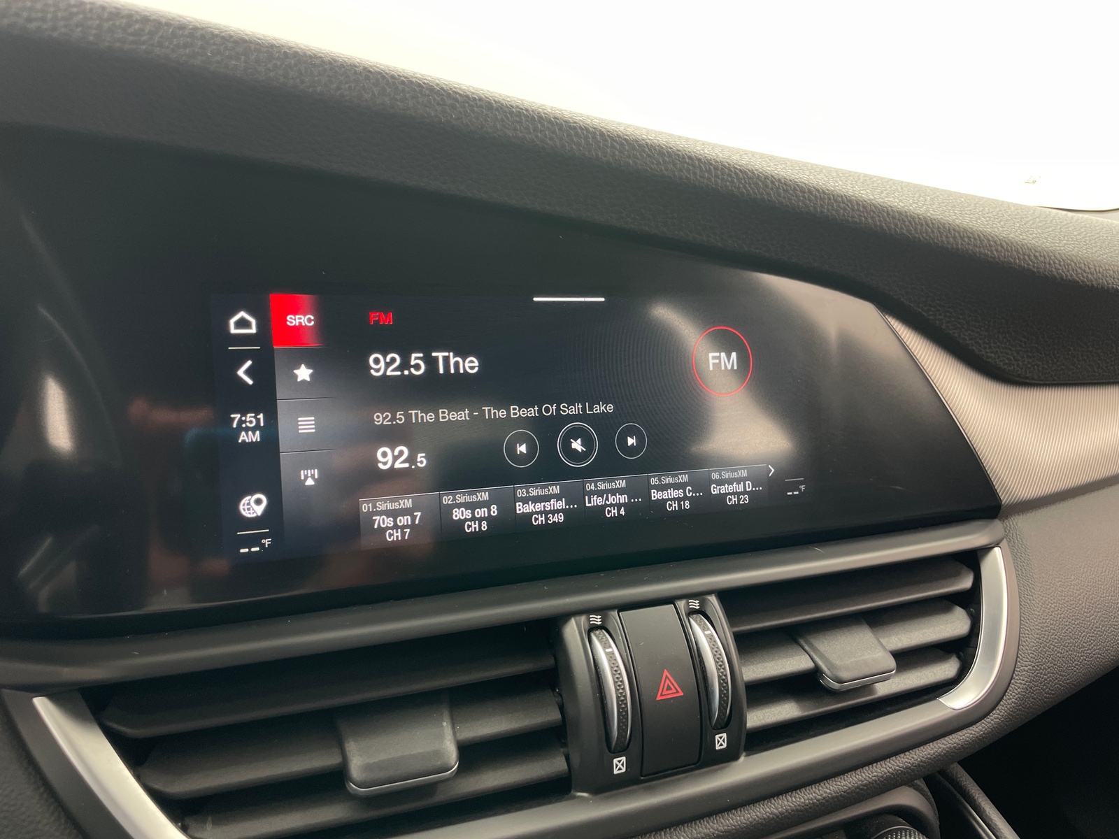 Thumbnail: 2024 Alfa Romeo Giulia - 3