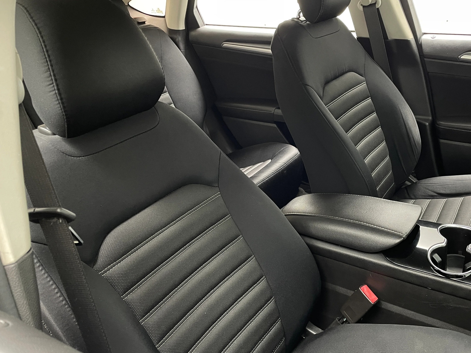 Thumbnail: 2014 Ford Fusion - 2