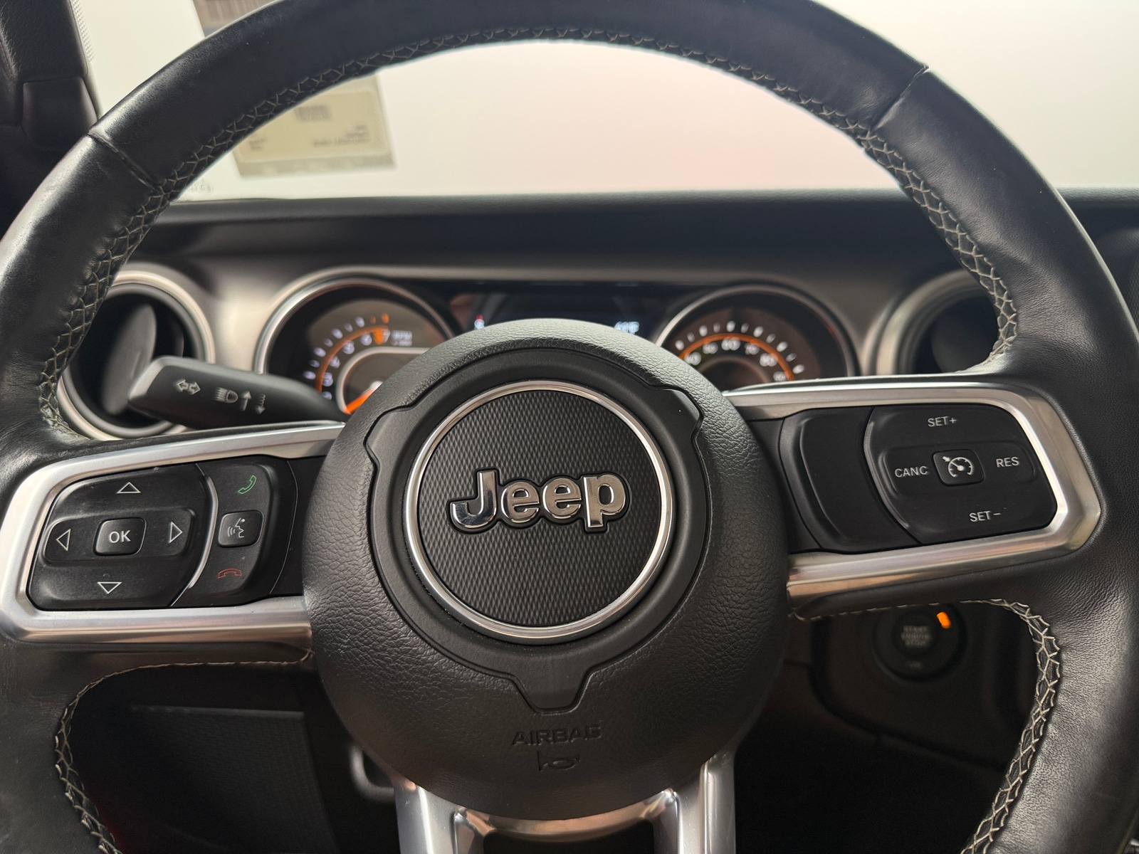 Thumbnail: 2020 Jeep Gladiator - 5