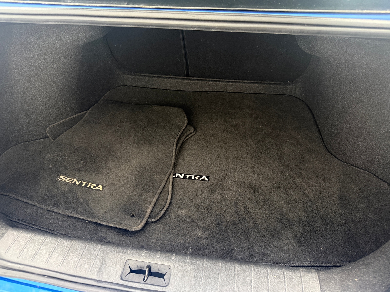 Thumbnail: 2023 Nissan Sentra - 7