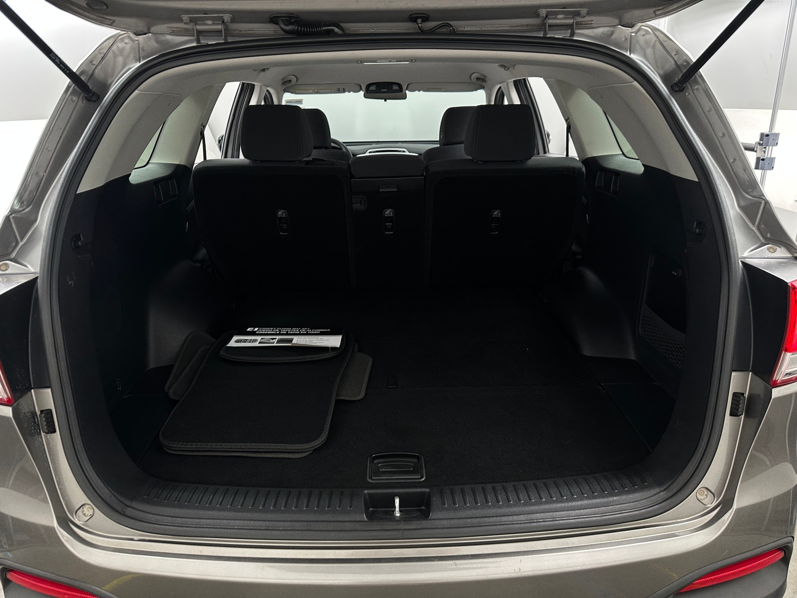 Thumbnail: 2017 Kia Sorento - 7