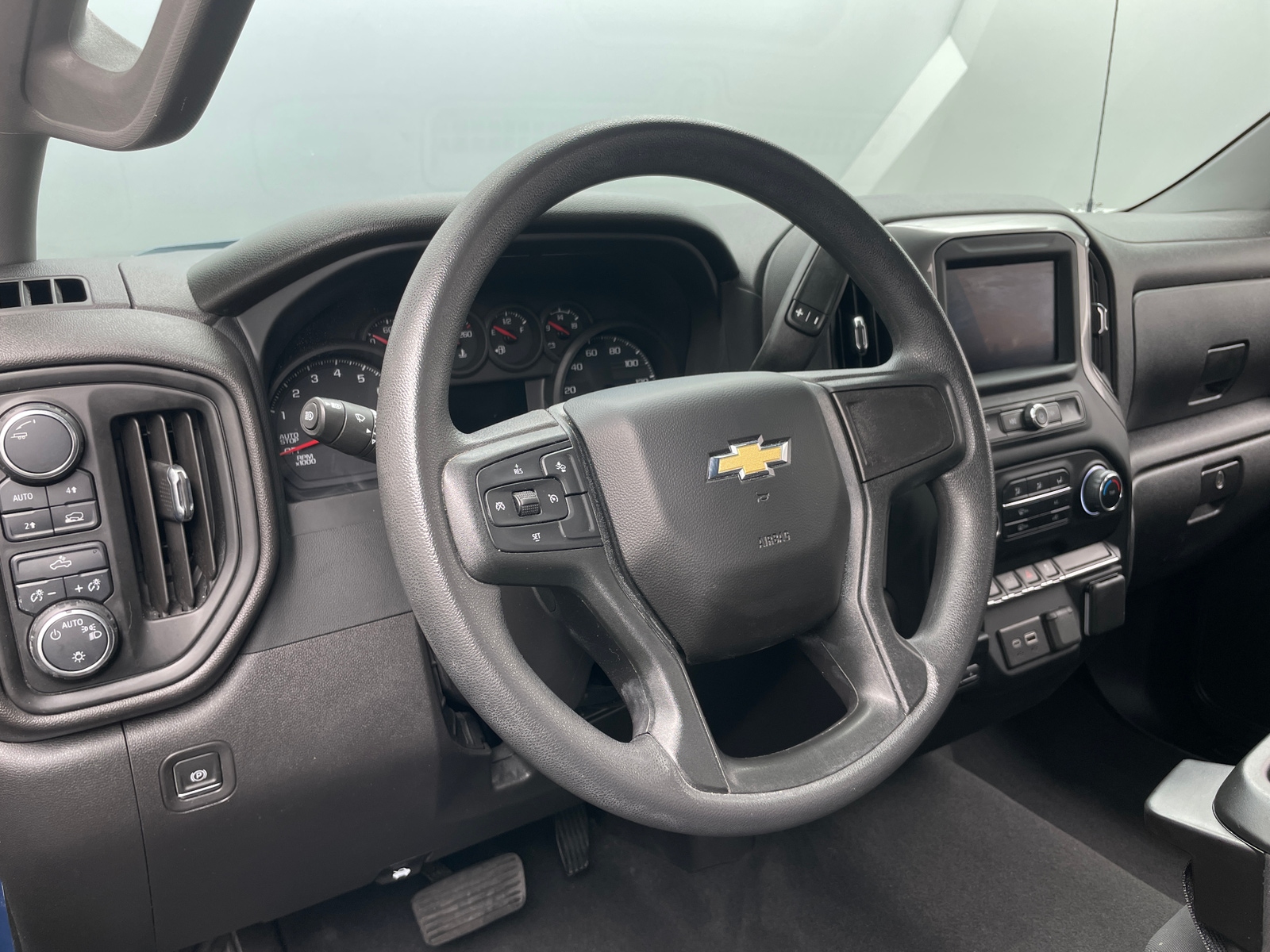 Thumbnail: 2024 Chevrolet Silverado 1500 - 5