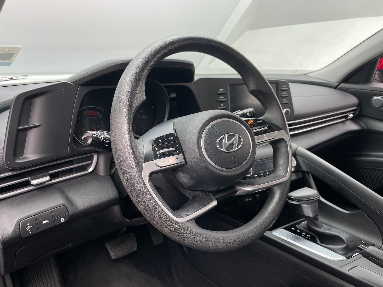 Thumbnail: 2023 Hyundai Elantra - 5