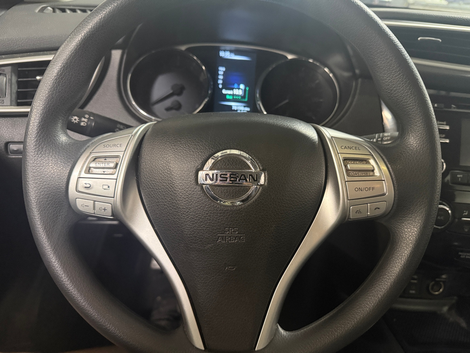 Thumbnail: 2016 Nissan Rogue - 5