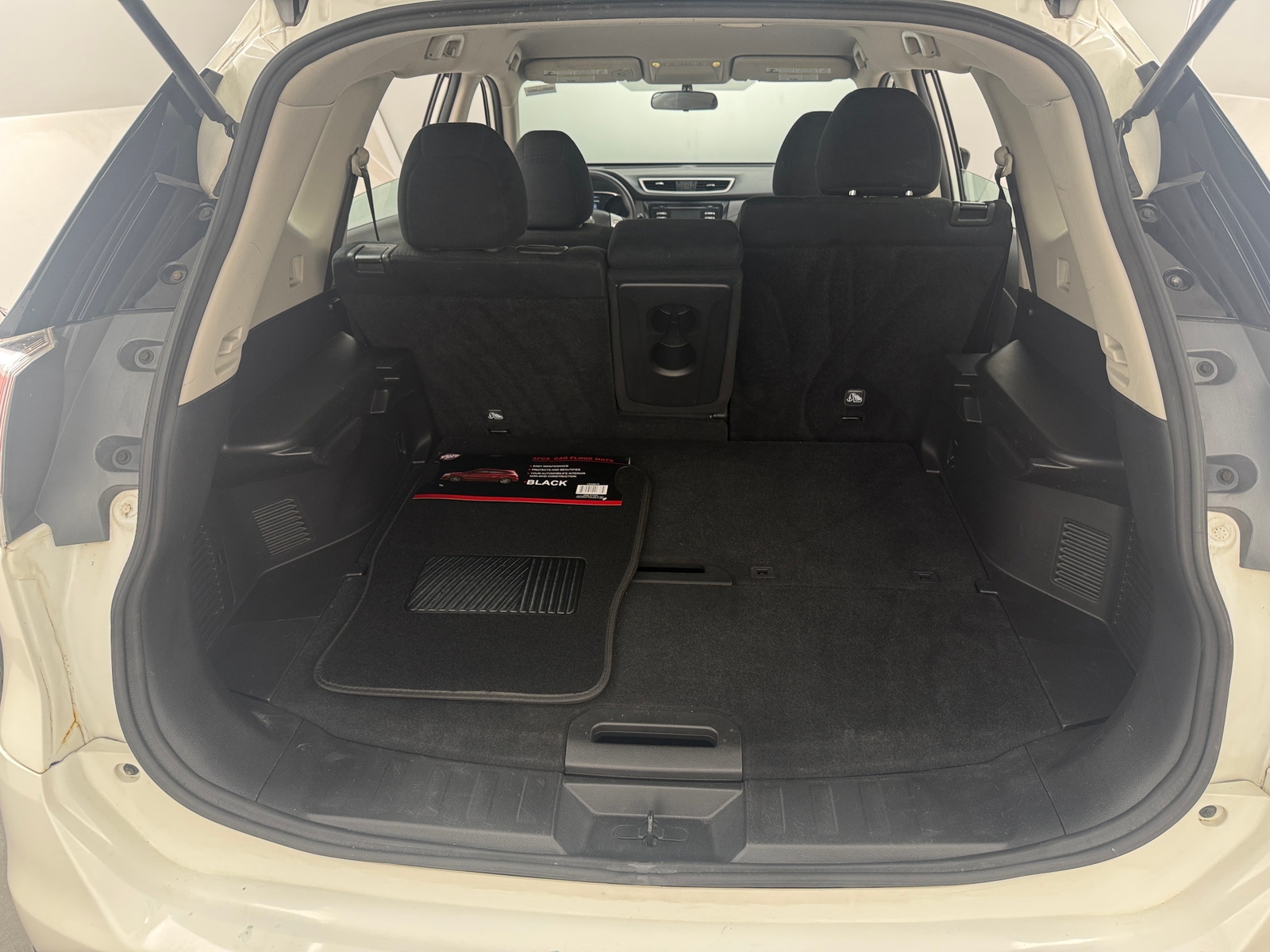 Thumbnail: 2016 Nissan Rogue - 7