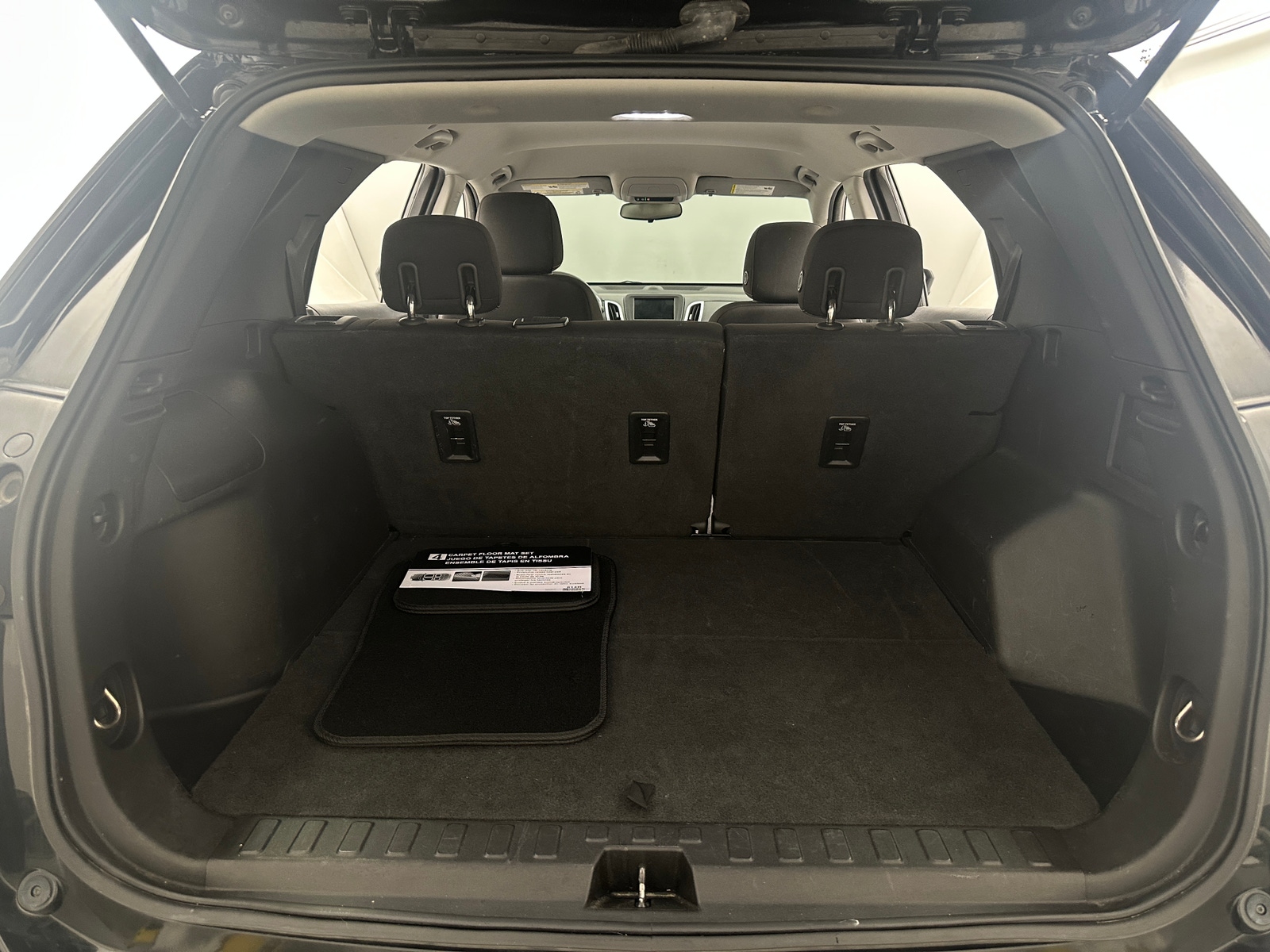 Thumbnail: 2019 Chevrolet Equinox - 7