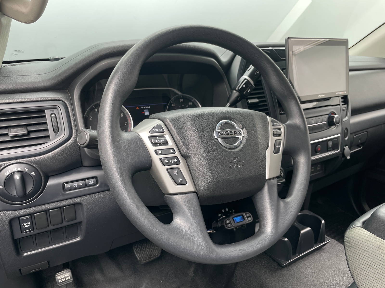 Thumbnail: 2020 Nissan Titan - 5