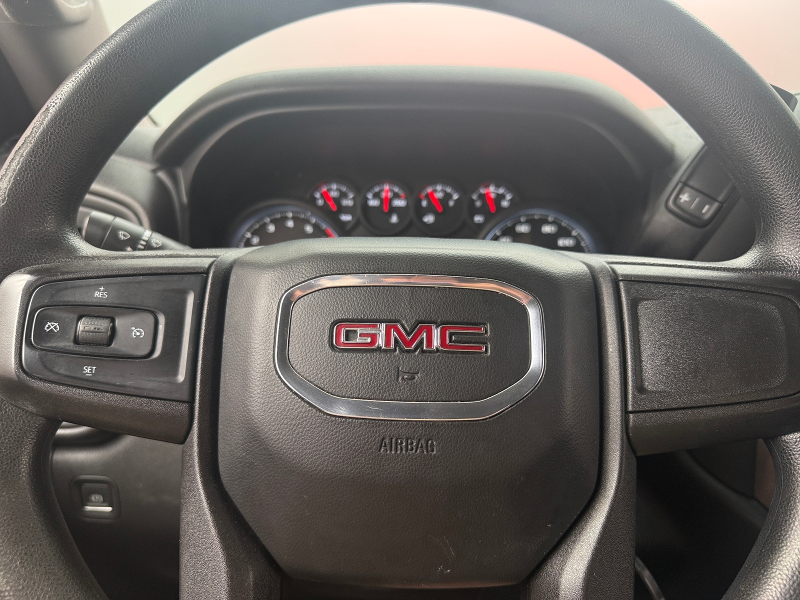 Thumbnail: 2020 GMC Sierra 1500 - 5