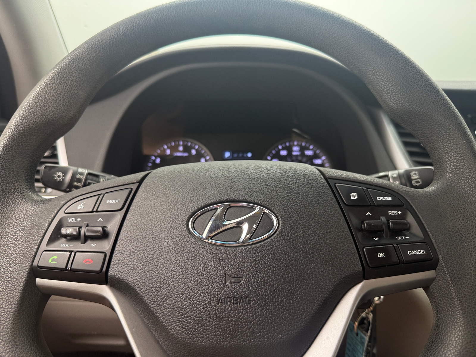 Thumbnail: 2017 Hyundai Tucson - 5