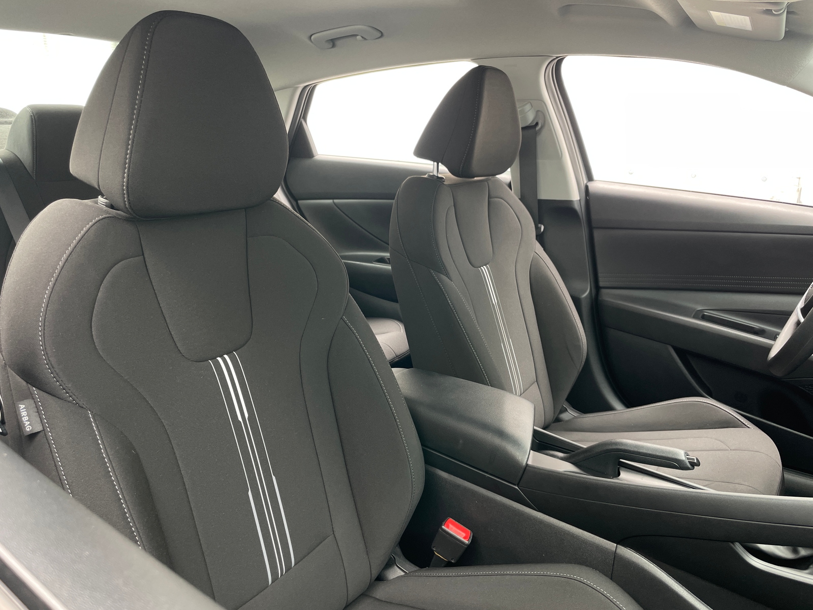 Thumbnail: 2023 Hyundai Elantra - 2