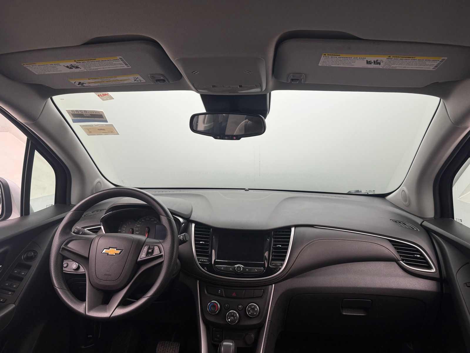 Thumbnail: 2018 Chevrolet Trax - 3