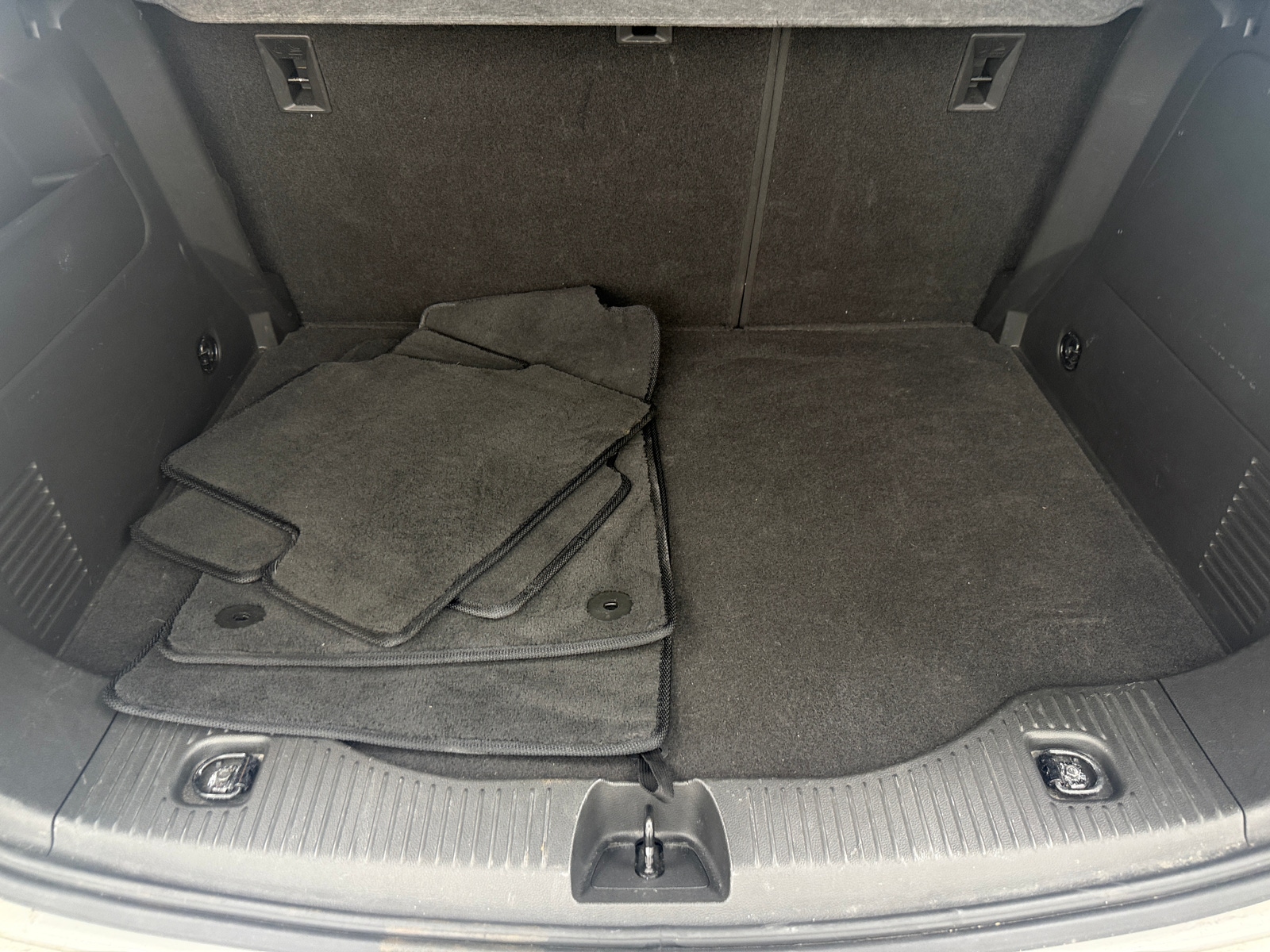 Thumbnail: 2018 Chevrolet Trax - 7