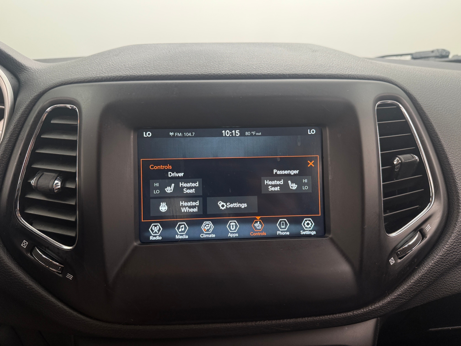 Thumbnail: 2018 Jeep Compass - 4