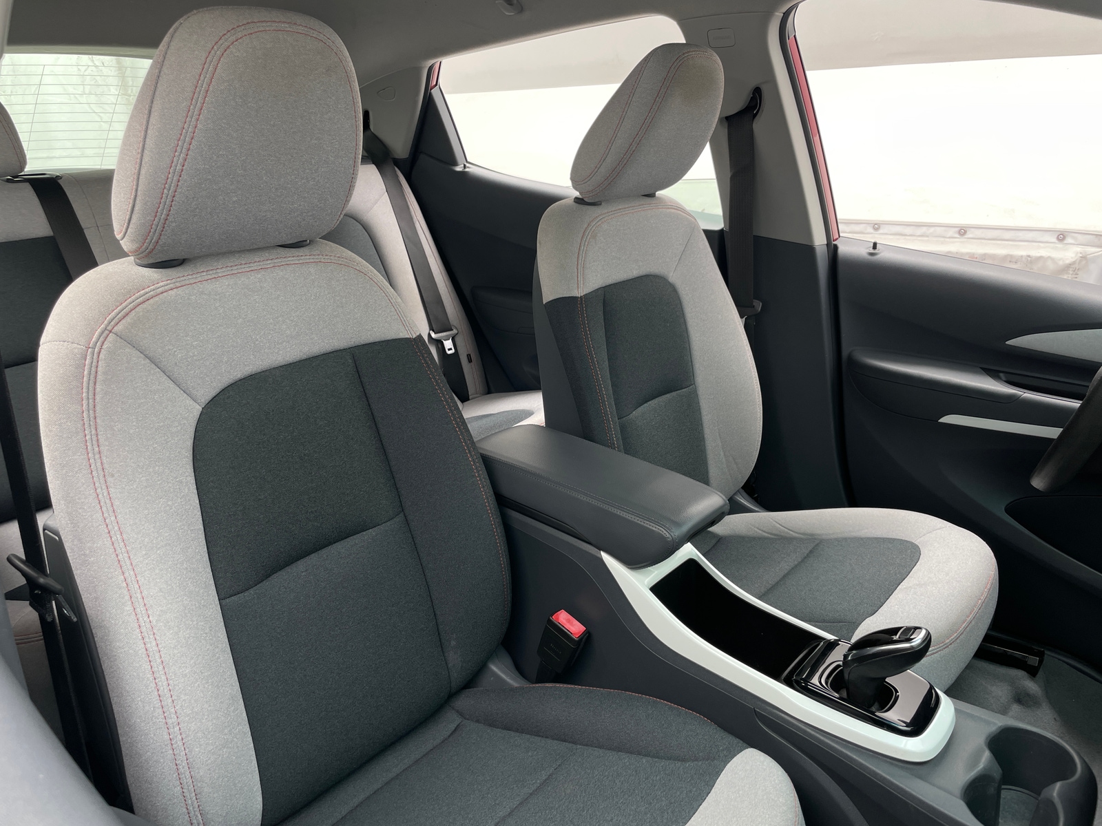 Thumbnail: 2020 Chevrolet Bolt EV - 2