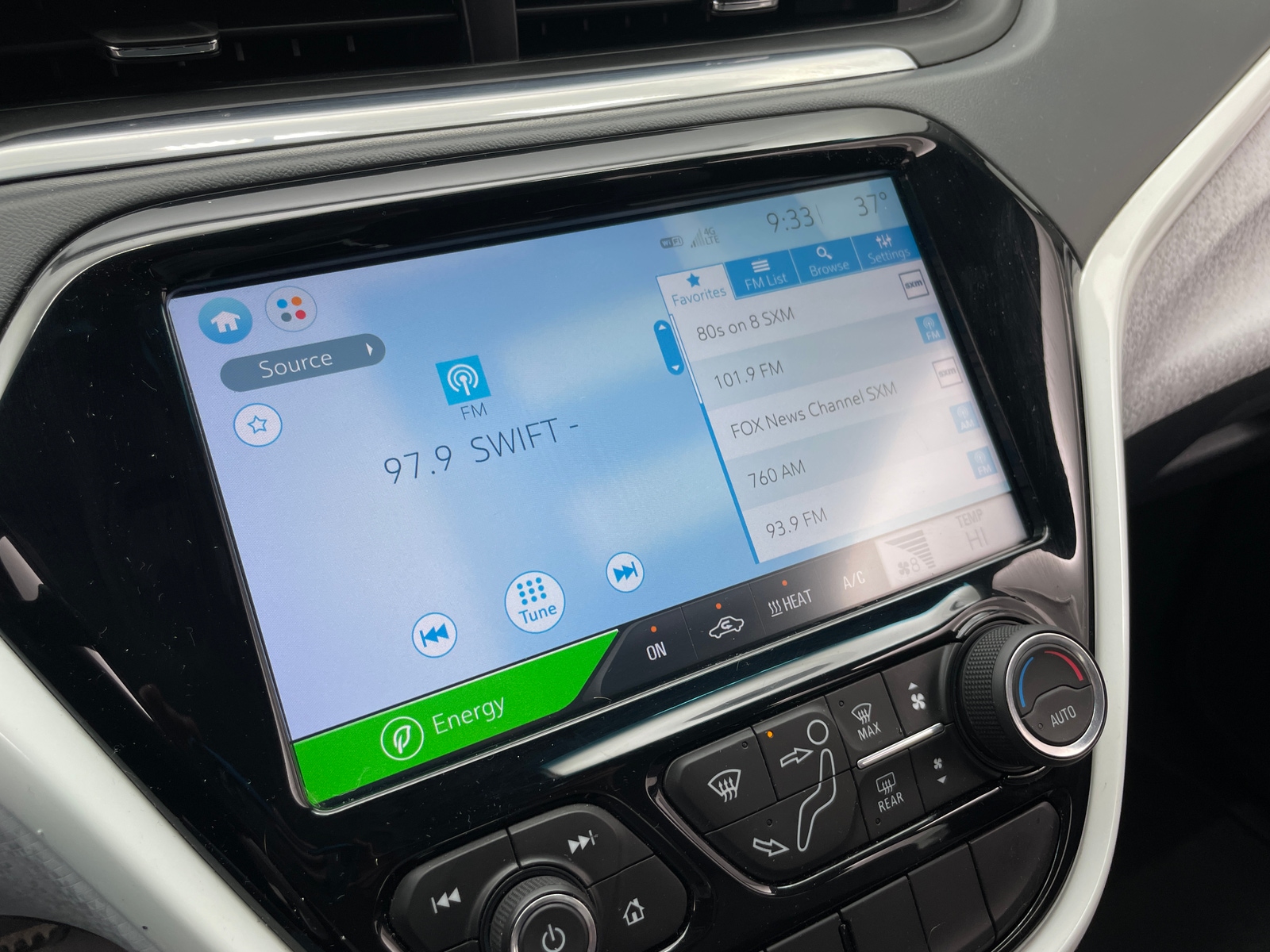 Thumbnail: 2020 Chevrolet Bolt EV - 4