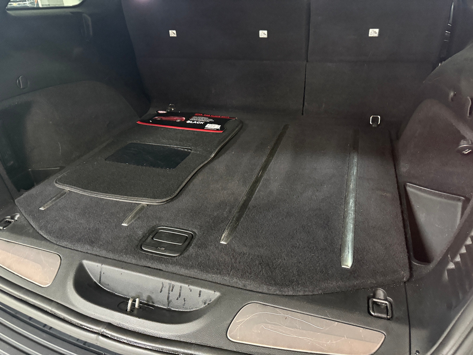 Thumbnail: 2017 Jeep Grand Cherokee - 6