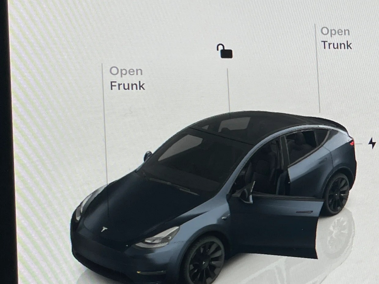 Thumbnail: 2024 Tesla Model Y - 3