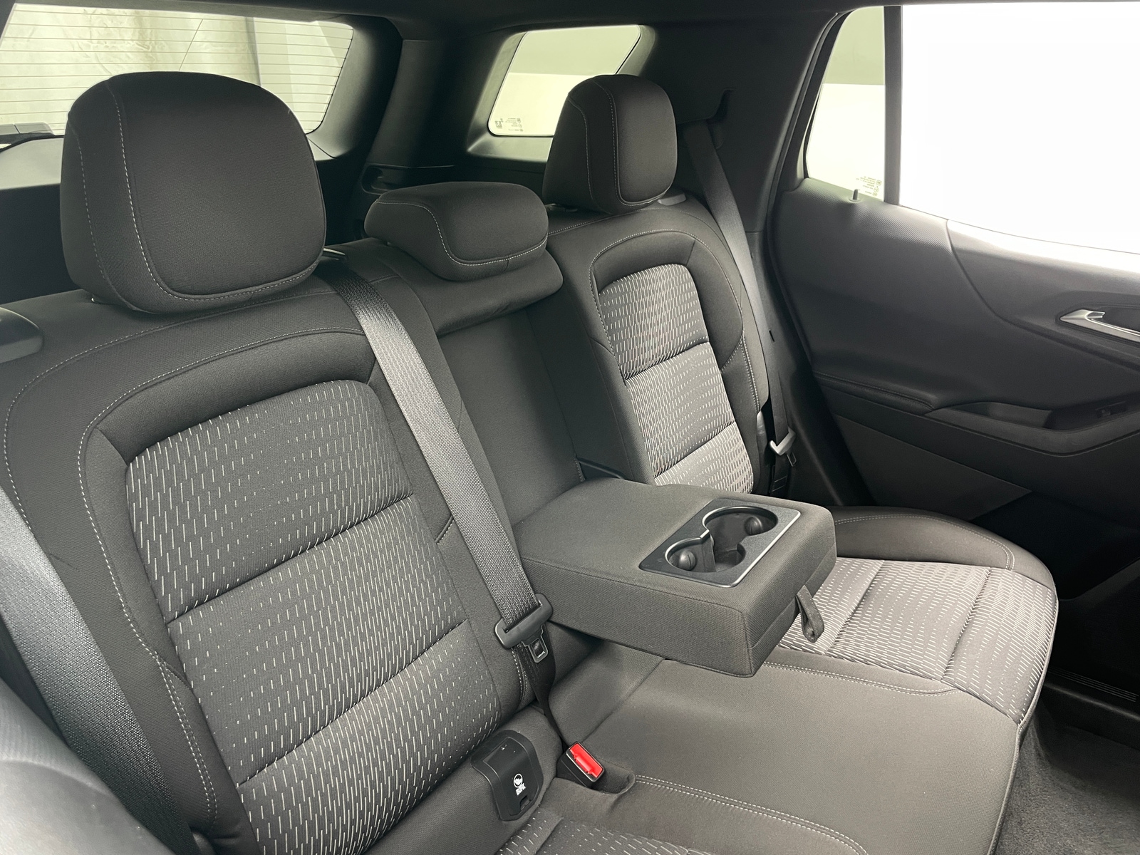 Thumbnail: 2025 Chevrolet Equinox - 6