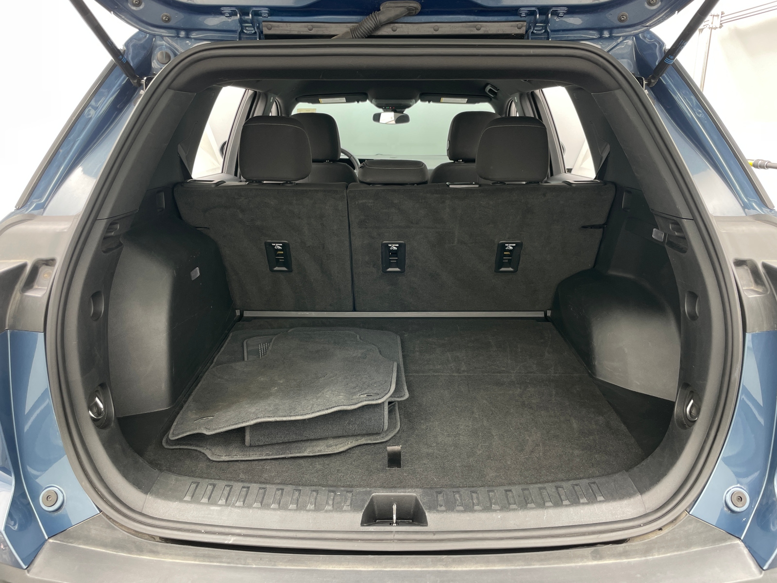 Thumbnail: 2025 Chevrolet Equinox - 7