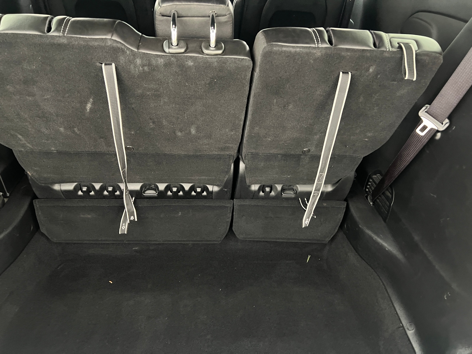 Thumbnail: 2025 Chrysler Pacifica - 6