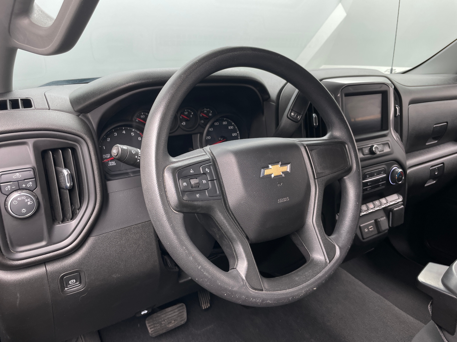 Thumbnail: 2022 Chevrolet Silverado 1500 - 5