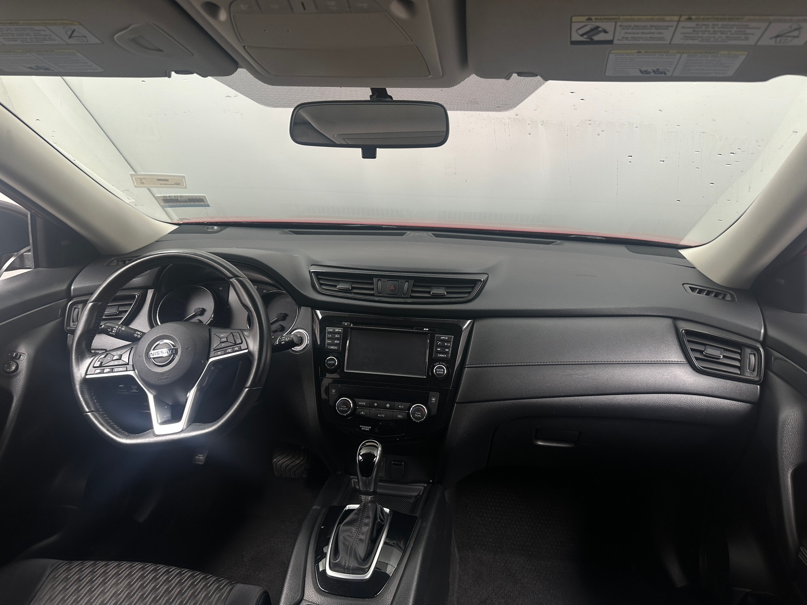 Thumbnail: 2017 Nissan Rogue - 3