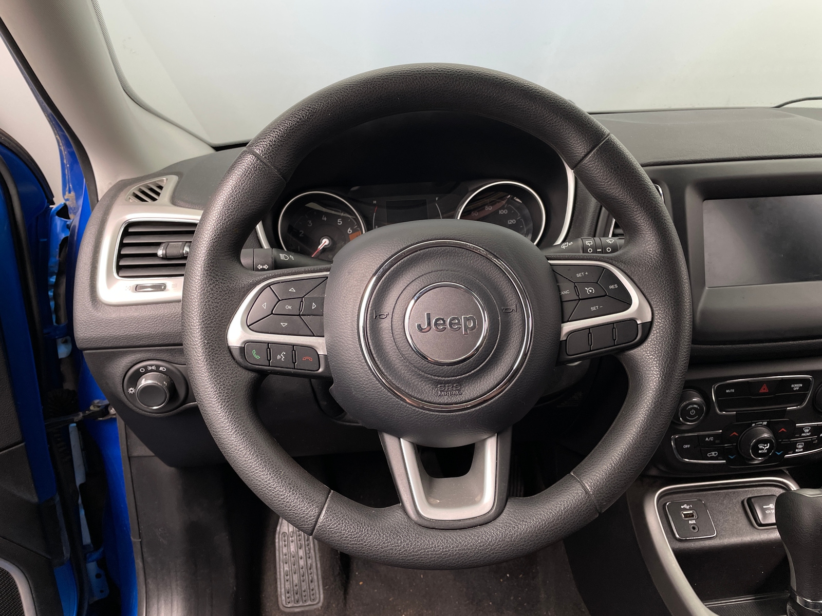 Thumbnail: 2019 Jeep Compass - 5