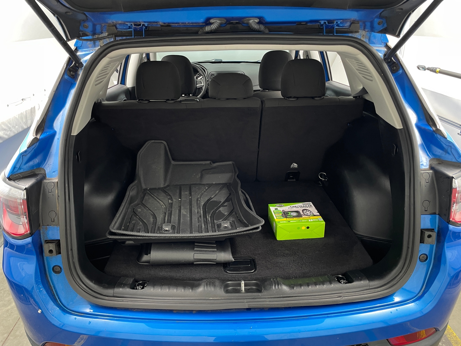 Thumbnail: 2019 Jeep Compass - 7