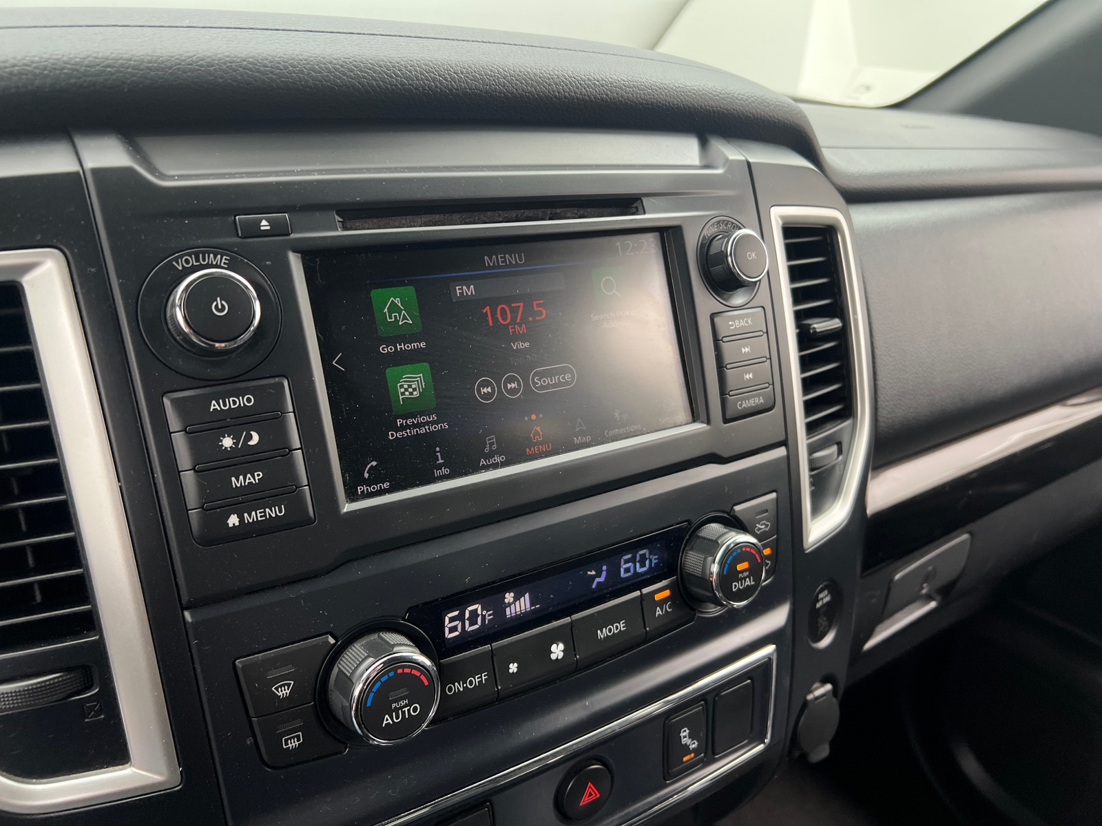 Thumbnail: 2019 Nissan Titan - 4