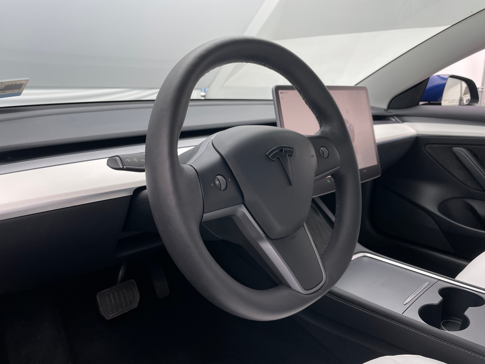 Thumbnail: 2022 Tesla Model 3 - 4