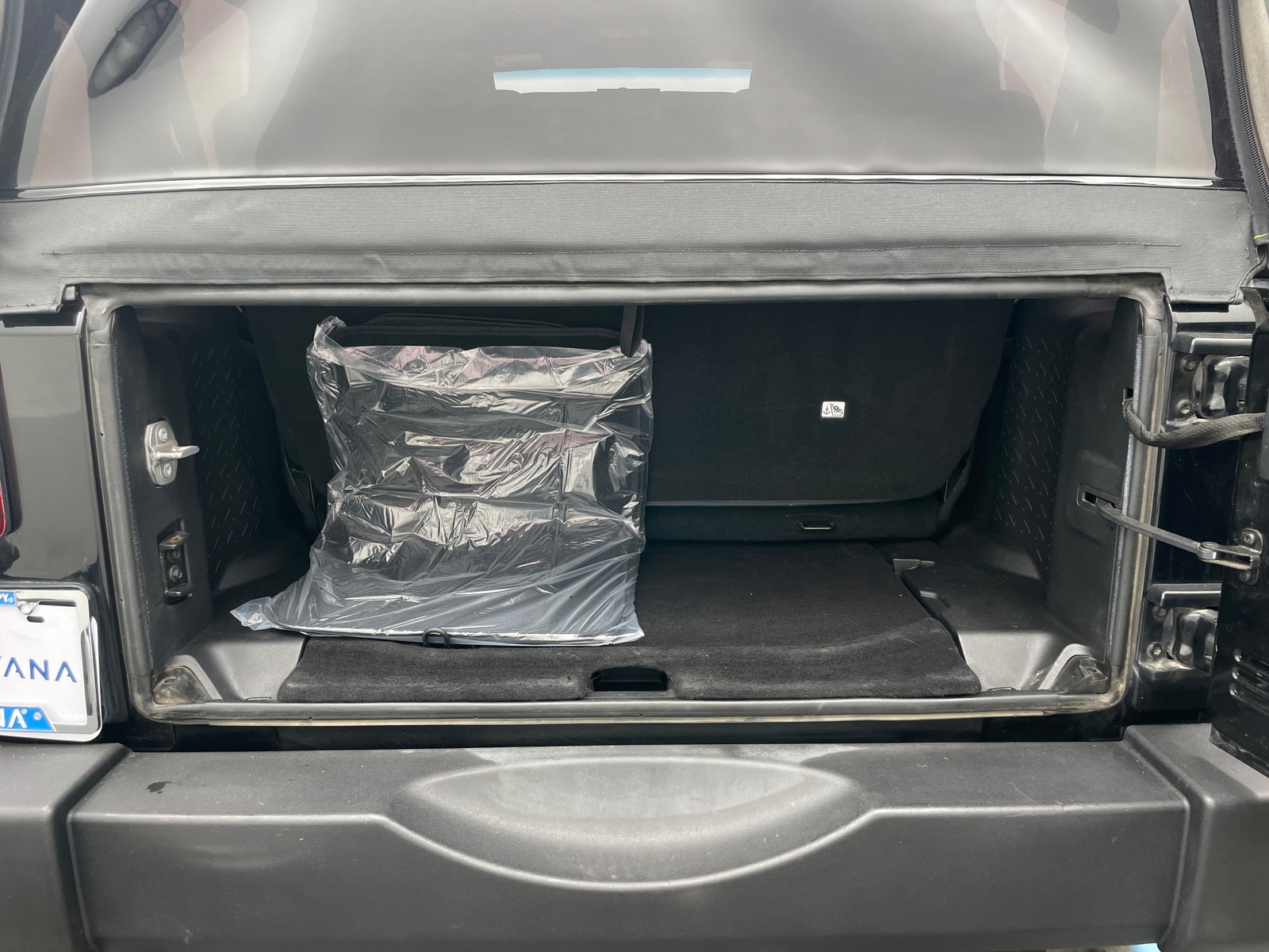 Thumbnail: 2015 Jeep Wrangler - 7