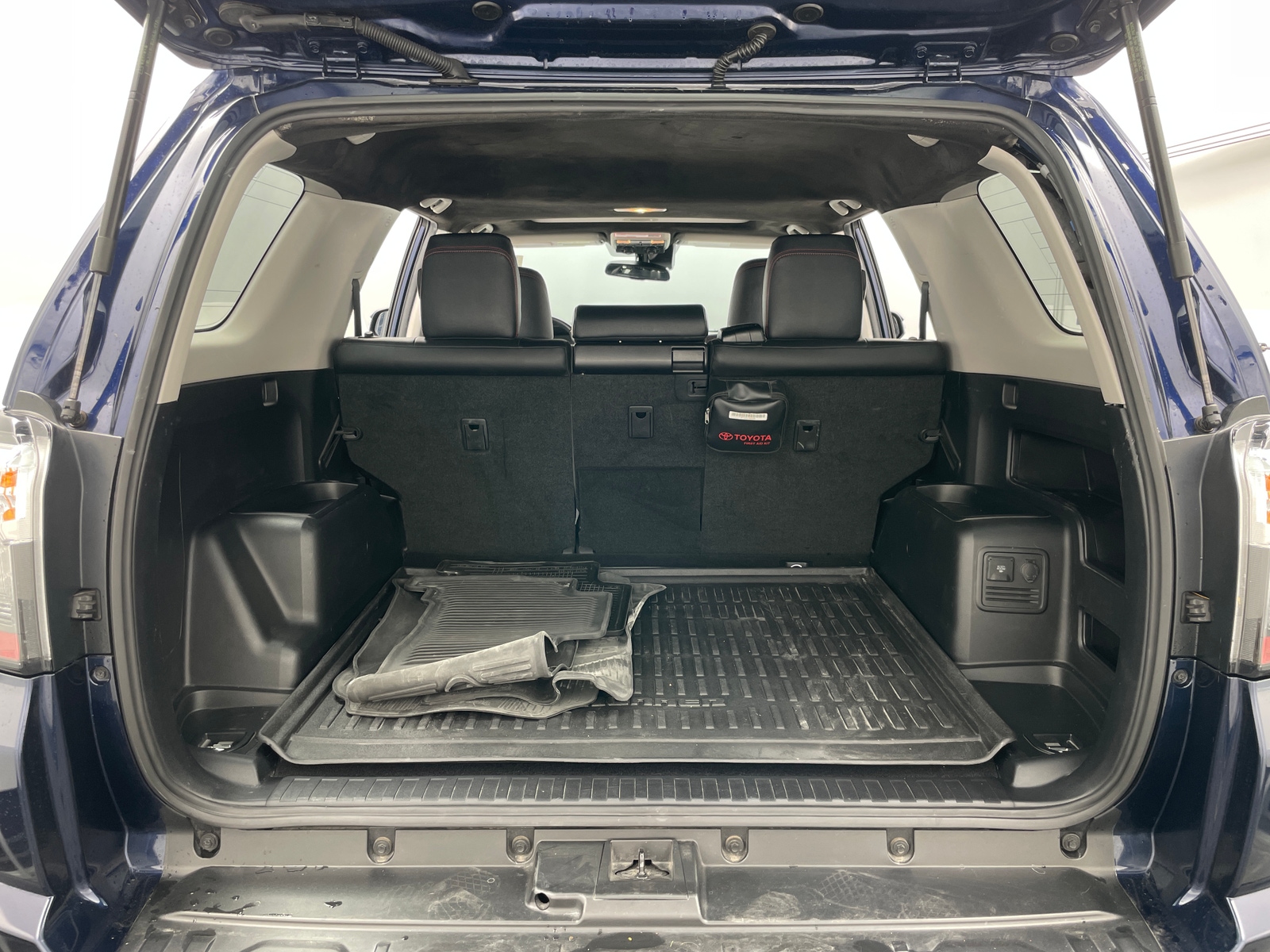 Thumbnail: 2024 Toyota 4Runner - 6