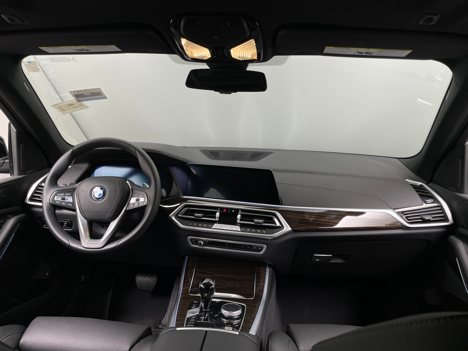 Thumbnail: 2023 BMW X5 - 2
