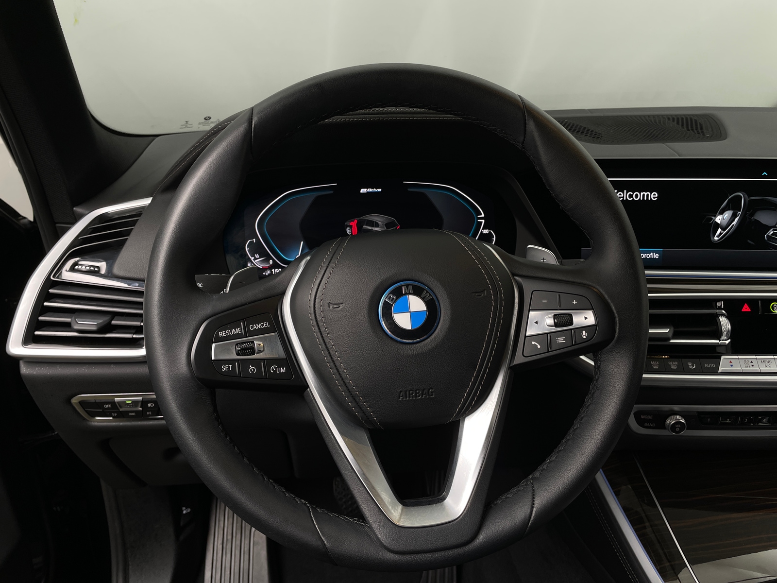 Thumbnail: 2023 BMW X5 - 4