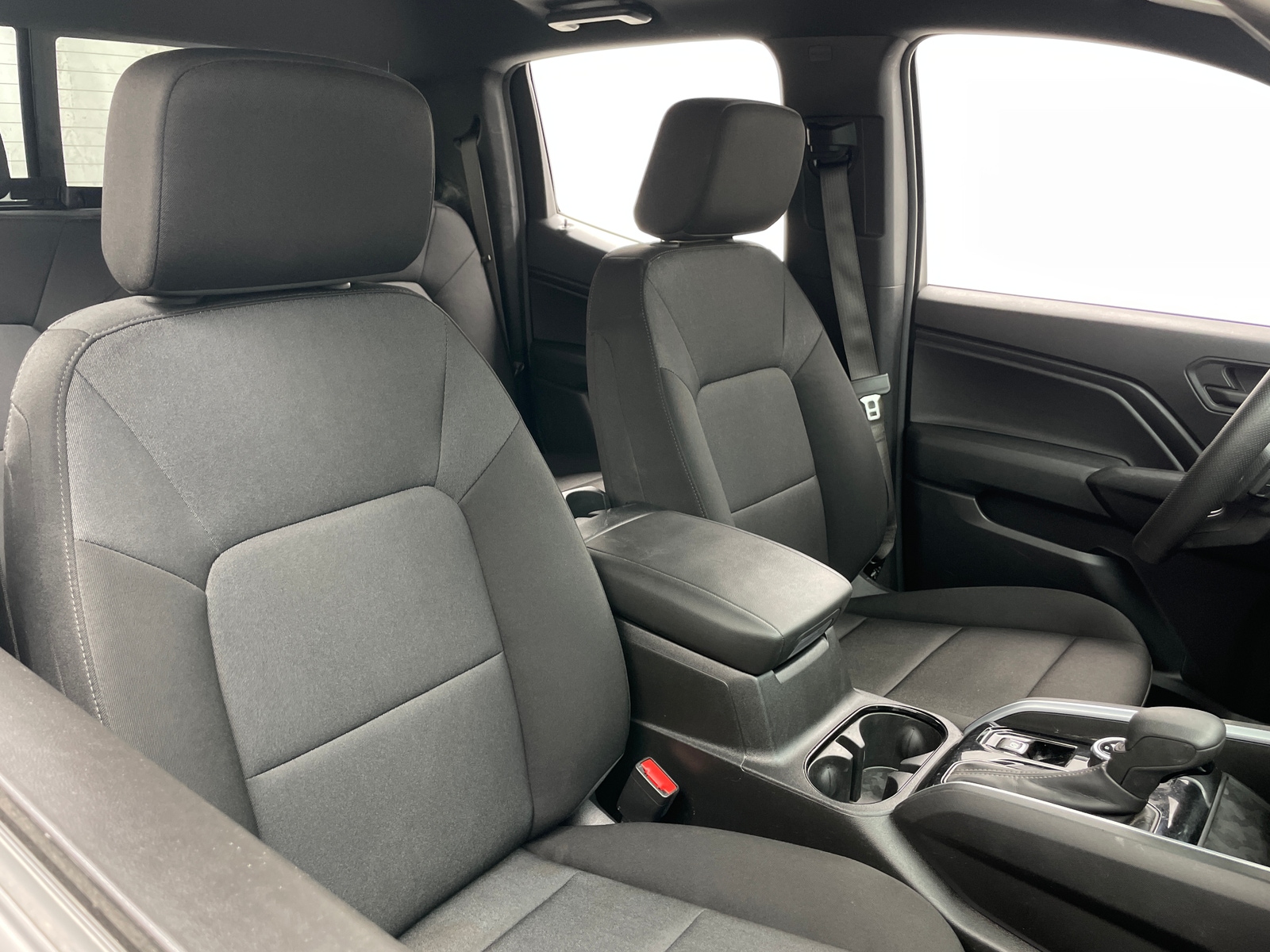 Thumbnail: 2024 Chevrolet Colorado - 2