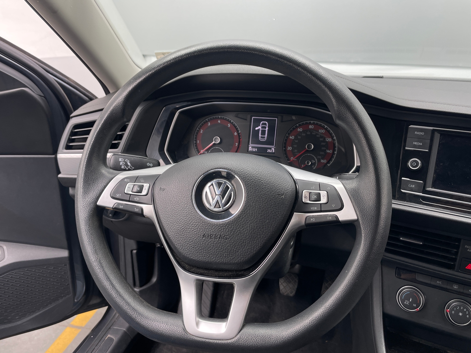 Thumbnail: 2019 Volkswagen Jetta - 5