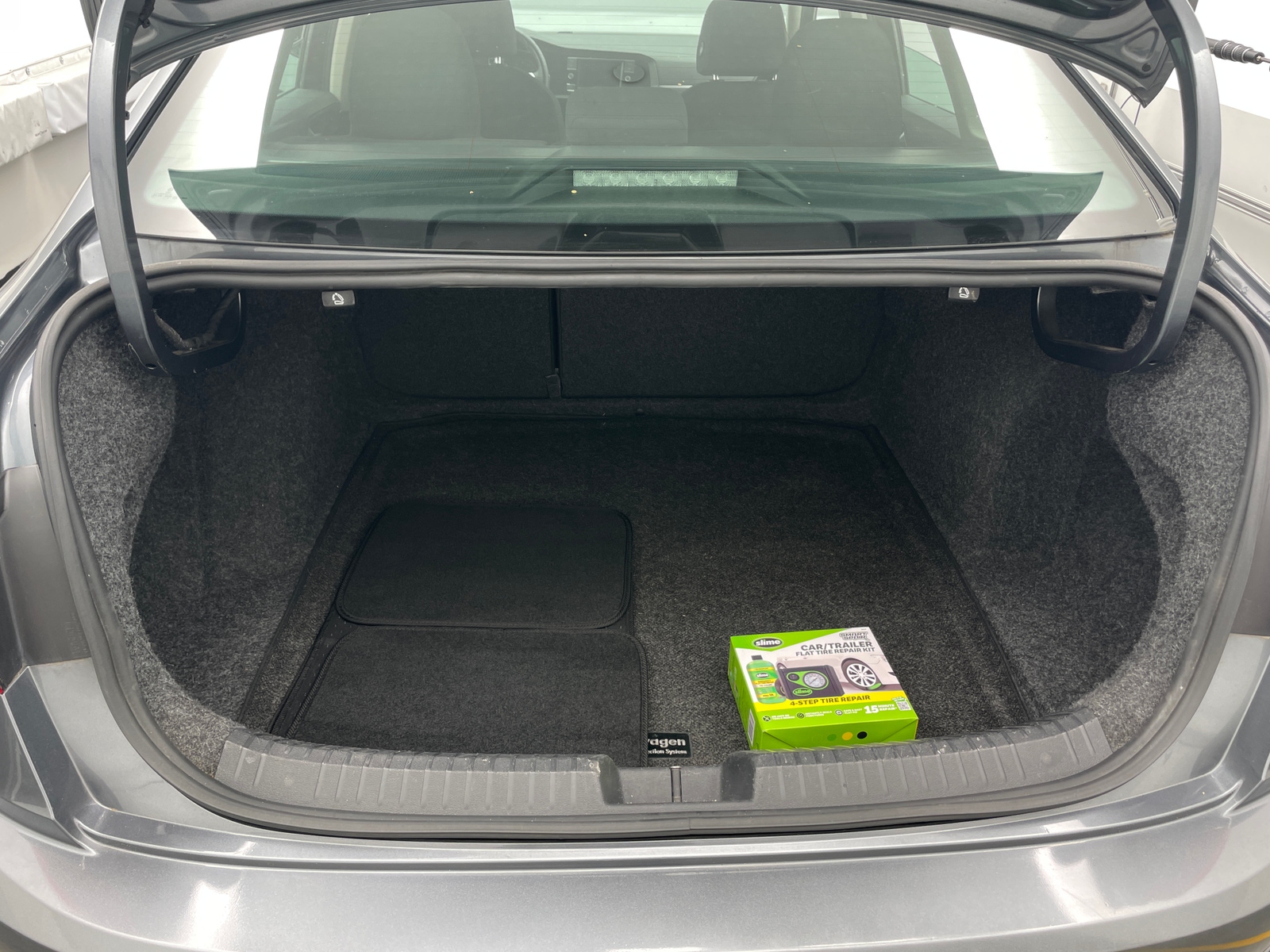 Thumbnail: 2019 Volkswagen Jetta - 7