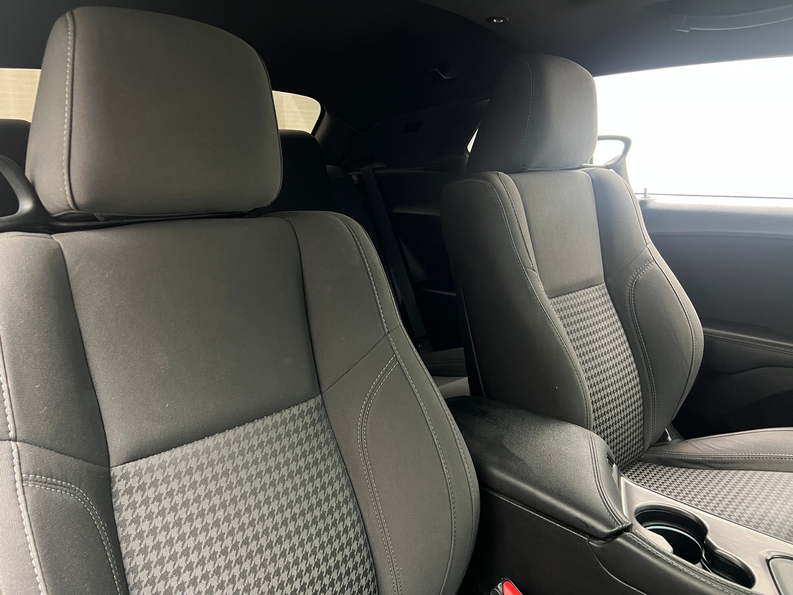 Thumbnail: 2019 Dodge Challenger - 2