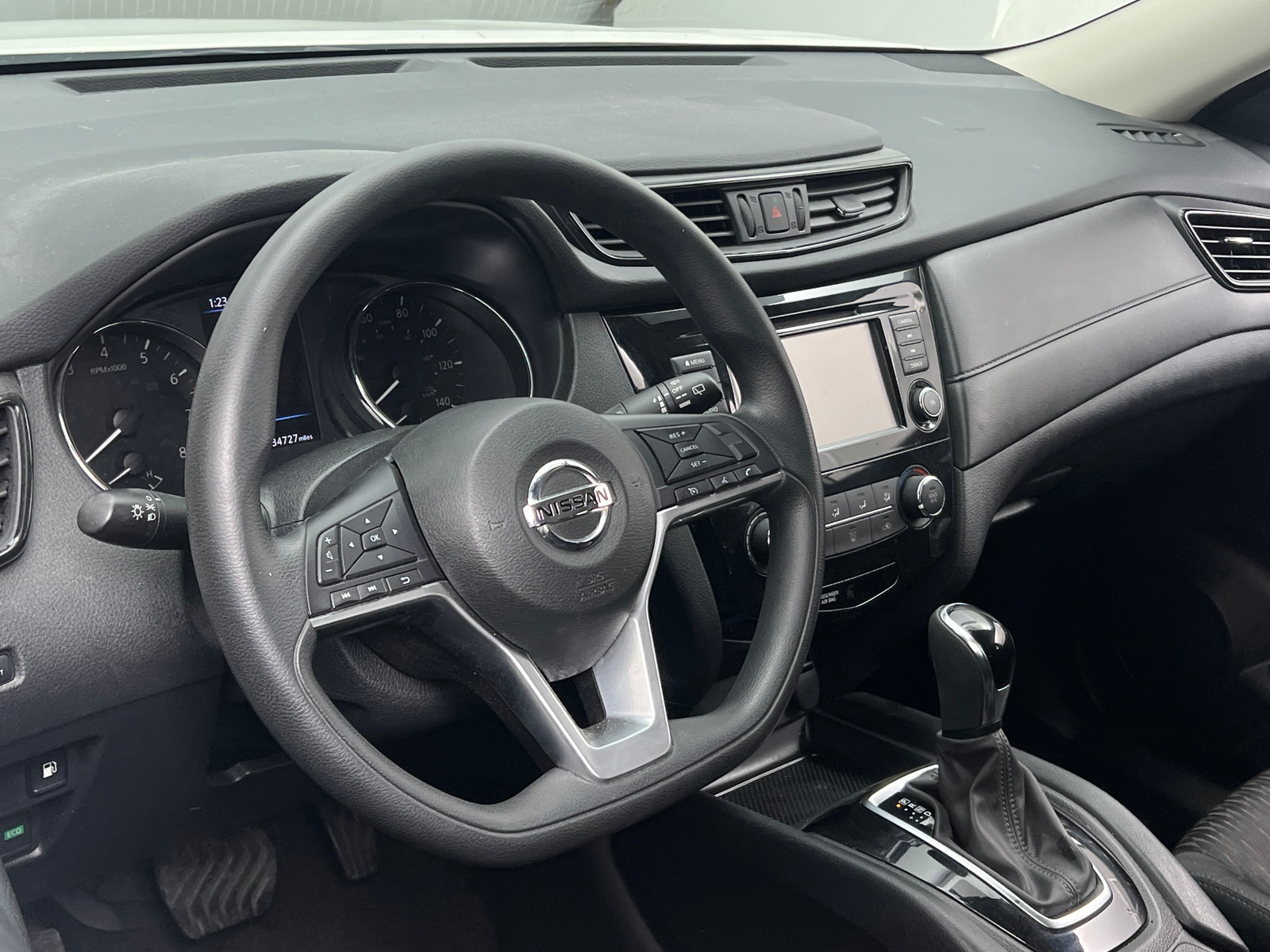 Thumbnail: 2018 Nissan Rogue - 5