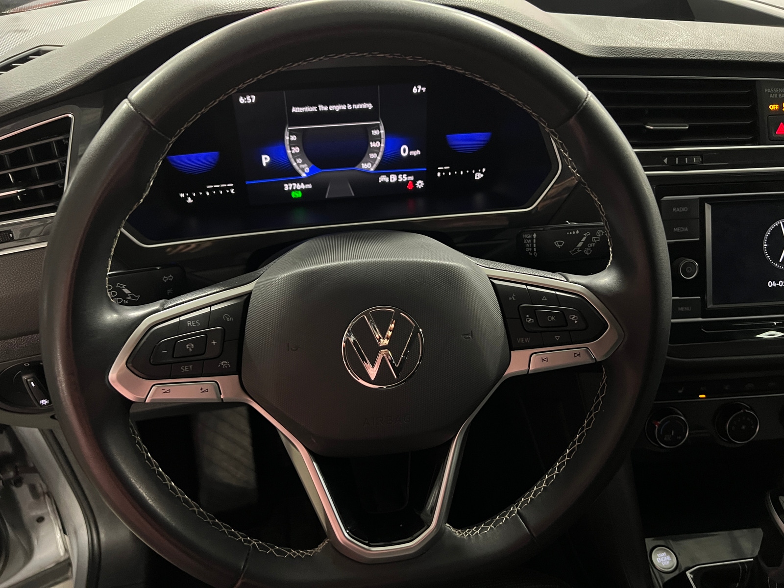 Thumbnail: 2023 Volkswagen Tiguan - 5