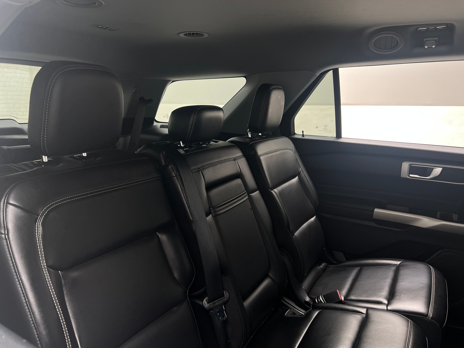 Thumbnail: 2021 Ford Explorer - 6