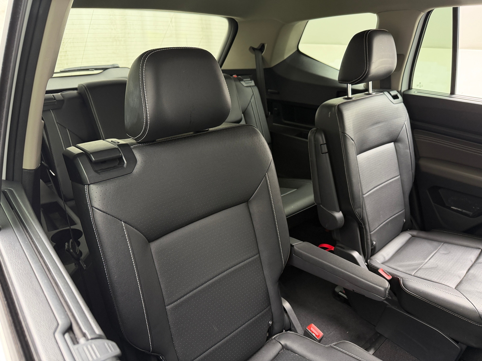 Thumbnail: 2021 Volkswagen Atlas - 5