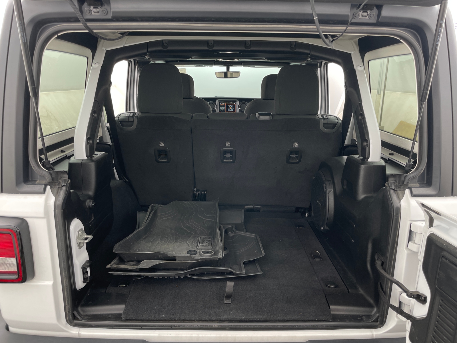 Thumbnail: 2023 Jeep Wrangler - 7