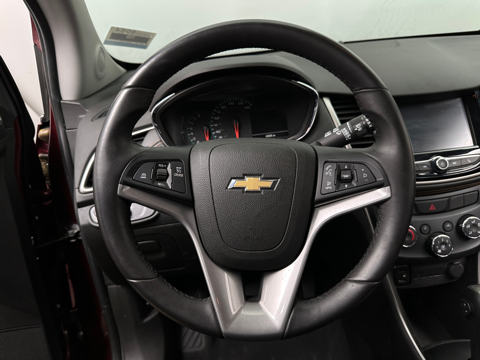 Thumbnail: 2017 Chevrolet Trax - 5