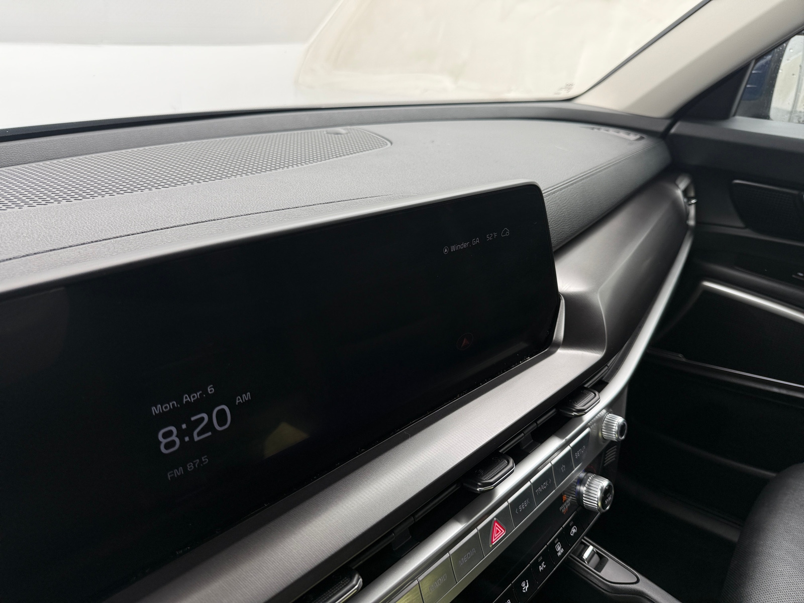 Thumbnail: 2023 Kia Telluride - 3