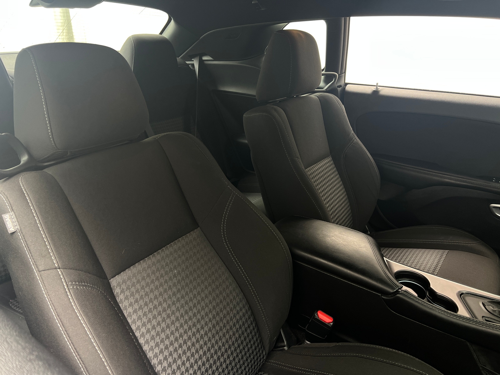 Thumbnail: 2022 Dodge Challenger - 2