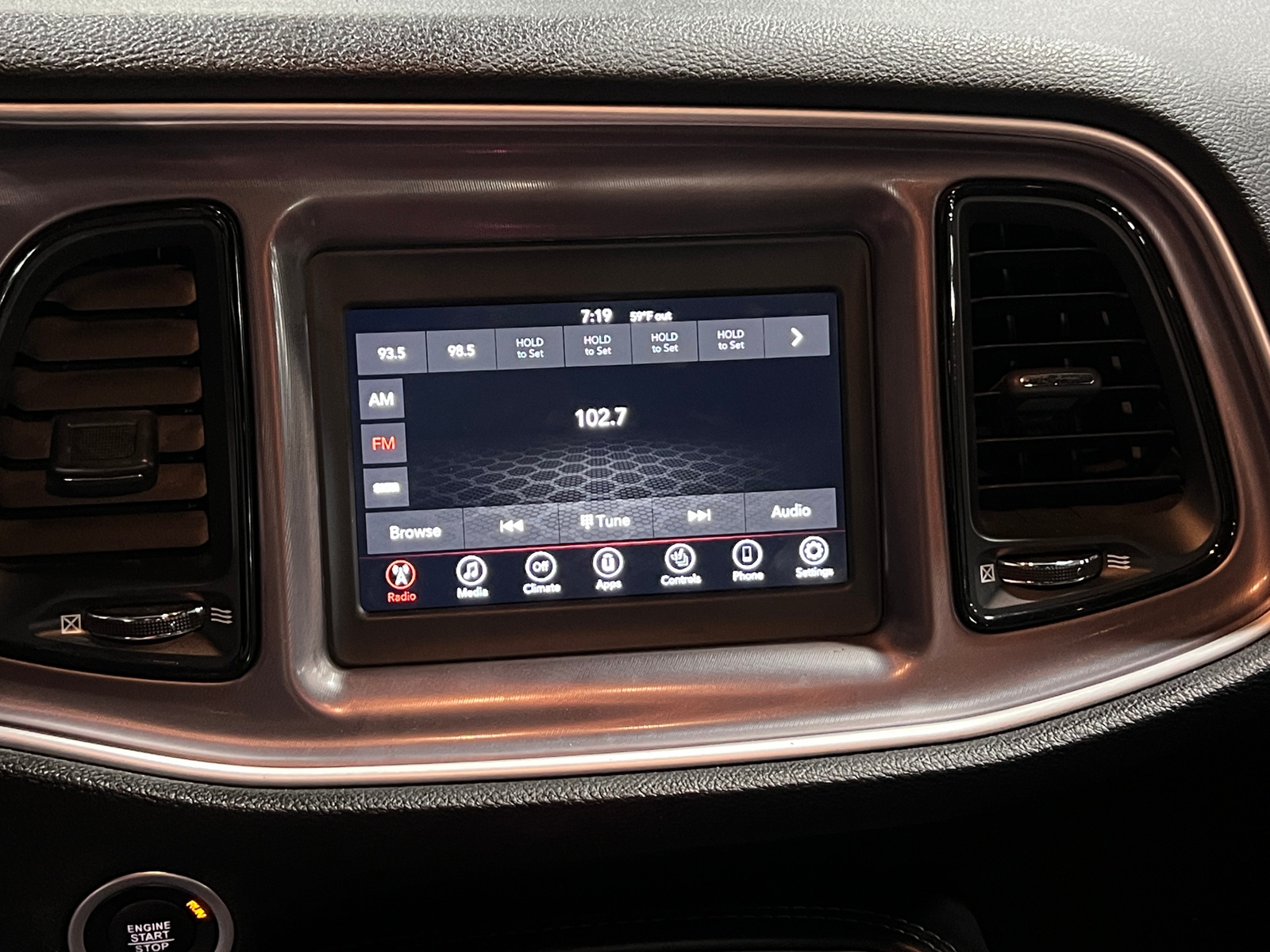 Thumbnail: 2022 Dodge Challenger - 3