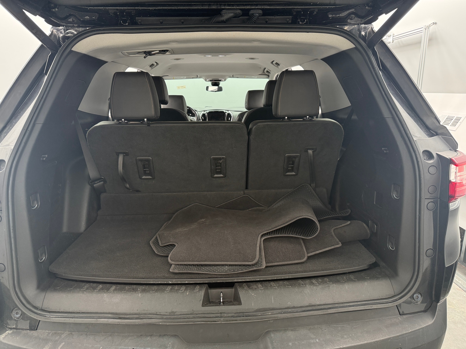 Thumbnail: 2020 Chevrolet Traverse - 6